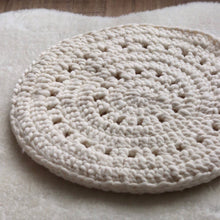 Load image into Gallery viewer, Sand Dollar Cushion Crochet Pattern