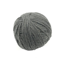 Load image into Gallery viewer, Autumn Arrow Winter Hat Knit Kit