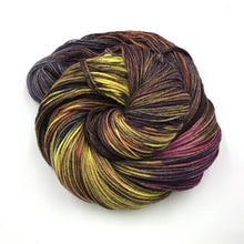 Load image into Gallery viewer, Streamside Merino Wool Shawl Crochet Kit