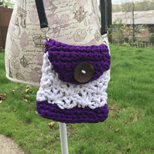 Load image into Gallery viewer, Colorblock Crossbody Bag Crochet Pattern
