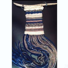 Load image into Gallery viewer, Beginners Weaving Pattern - Boho Urban Wall Hanging
